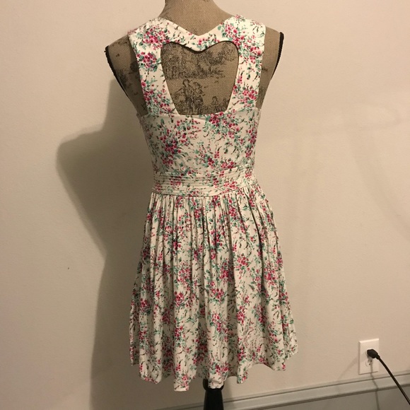 LC Lauren Conrad Ivory Floral Mini Dress 6 - Picture 3 of 5